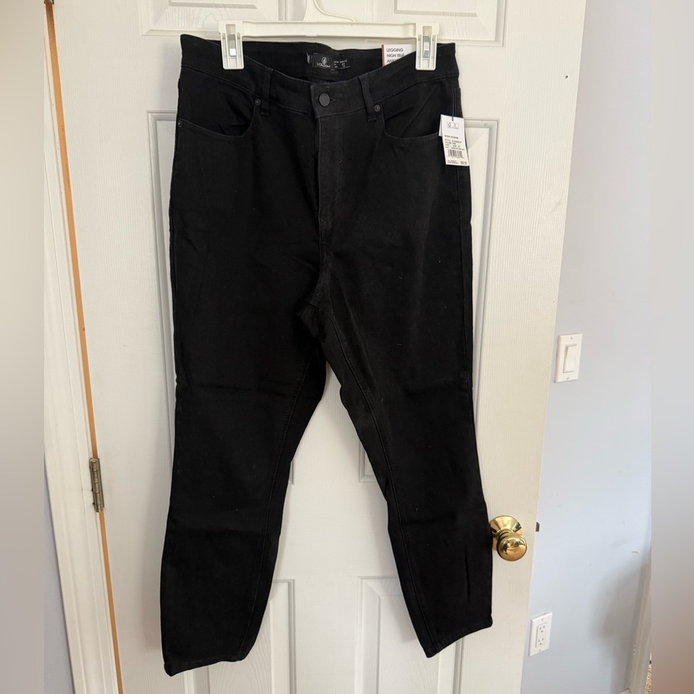 Volcom Women’s Black Jeans